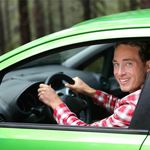 12 common mistakes new drivers should avoid